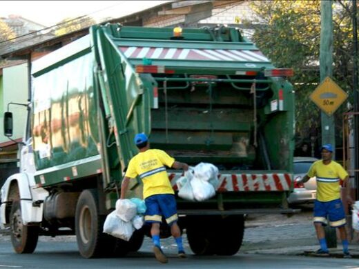 Taxa do lixo pode ser paga até dia 21