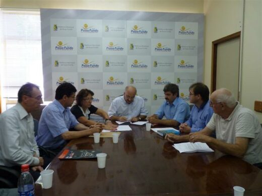 Parceria para cursos profissionalizantes