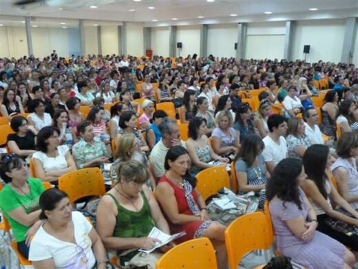 Inicia ano letivo da Rede Municipal