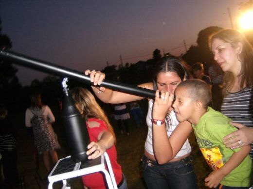 Atividade diferenciada reúne pais em escola municipal