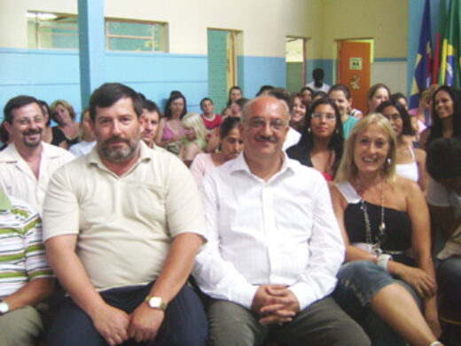 Dipp anuncia novas  obras para a escola Senador Pasqualini