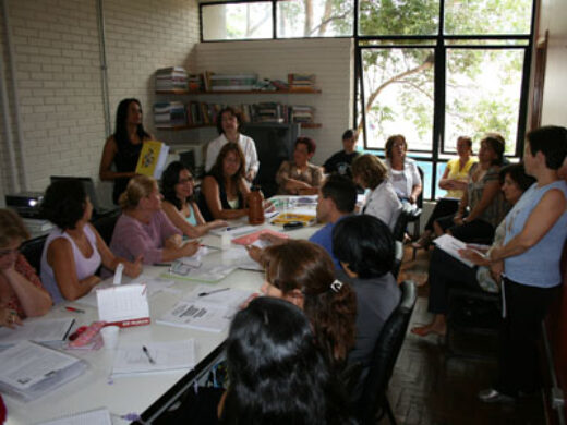 Estudos qualificam coordenadores da SME