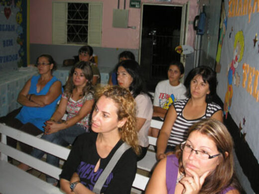 Prefeitura alerta pais sobre a violência infantil