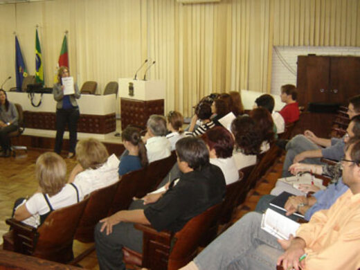 Iniciaram as discussões para a Conferência Municipal de Educação