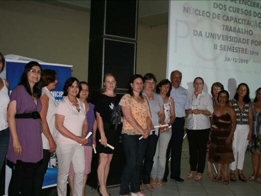 Prefeitura coloca mais 700 pessoas  no mercado de trabalho