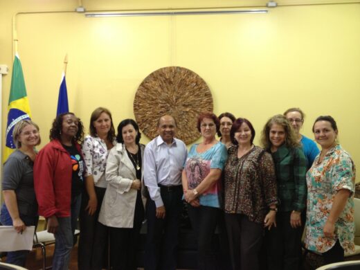 Equipe da Biblioteca Municipal estrutura novos projetos