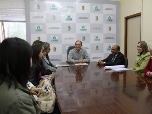 Professores da Rede Municipal de Ensino participam de capacitação em Santa Maria