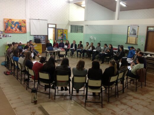 Prefeitura discute enfrentamento da violência na escola José de Anchieta