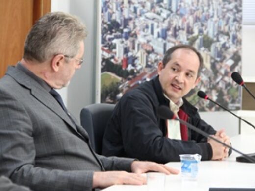 Prefeitura reafirma apoio ao curso de medicina da Universidade Federal