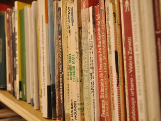 Biblioteca Pública desenvolve ações pedagógicas e de leitura junto à comunidade