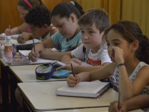 Prefeito anuncia mais obras na Vila Mattos