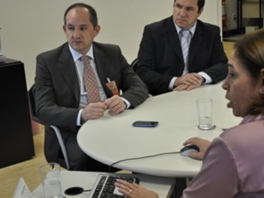 Prefeito confirma nova escola de Educação Infantil no Bairro Santa Maria