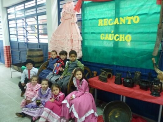 Escola Professor Bandana desenvolve atividades na Semana Farroupilha