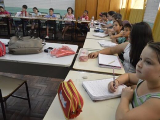 Autorizado início das obras nas escolas municipais para receber ar-condicionado