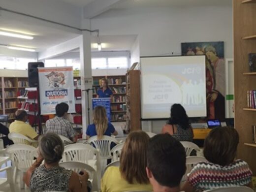 Projeto Oratória nas Escolas é aberto tendo a água como tema