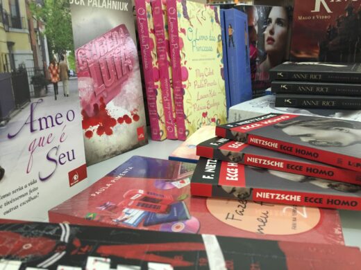 Cresce o acervo da Biblioteca Municipal