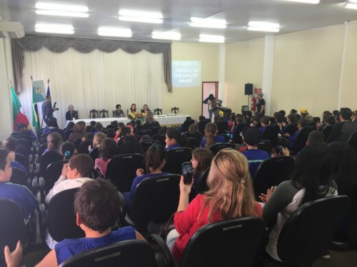 Alunos participam da IV Semana das Letras