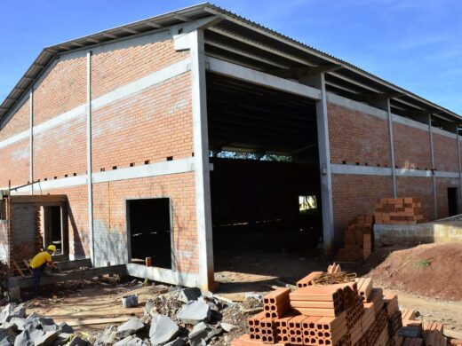 Avançam obras do ginásio no César Santos