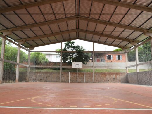 Quadra de esportes do Bairro Lucas Araújo