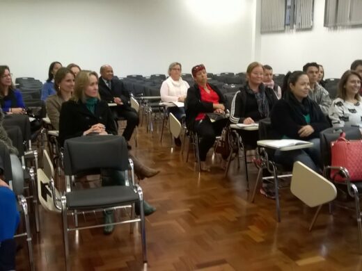 Fórum Municipal de Educação realiza reunião