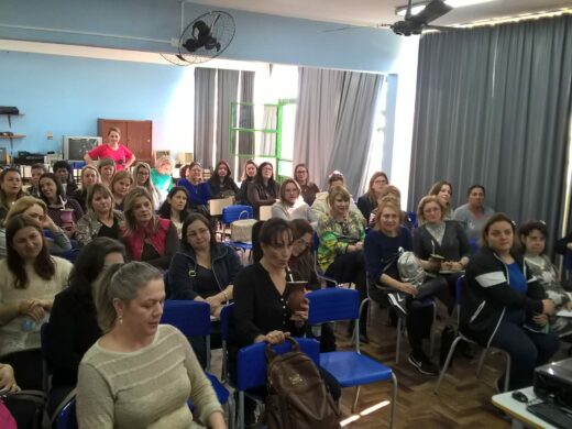 Educação: encontro de formação dos anos iniciais