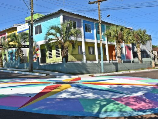 Prefeitura entrega escola de educação infantil