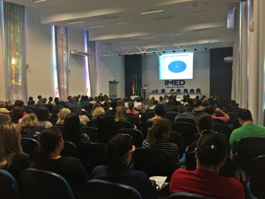 Encerramento das atividades reúne profissionais