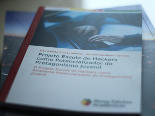 Escola de Hackers é tema de dissertação