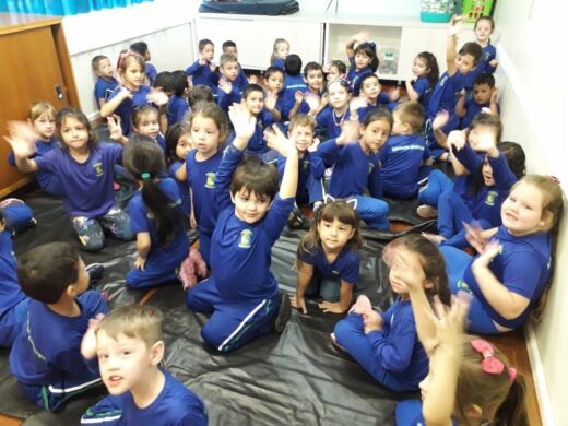 Dia de voltar às aulas e rever amigos