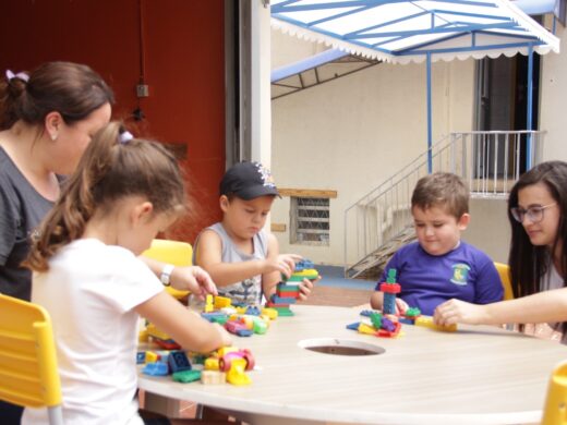 Colônia de Férias iniciou nesta segunda