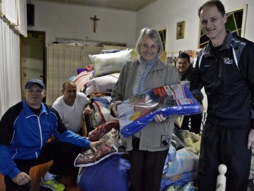 Prefeitura doa mais de 600 cobertores