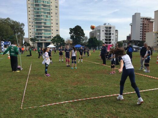 Mais uma edição do Esporte na Praça no dia 19