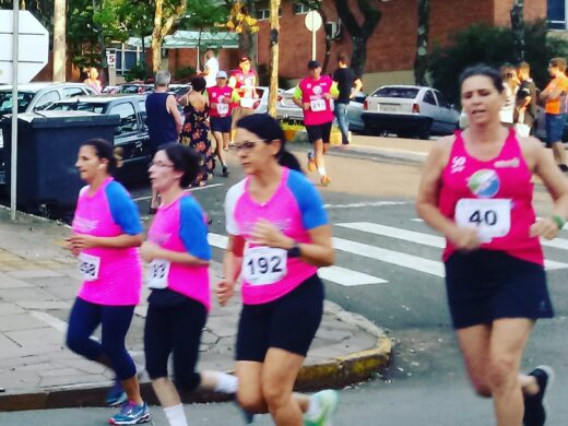 Corrida noturna encerra Circuito Municipal de 2018