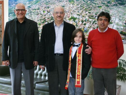 Príncipe do Estado visita Prefeito