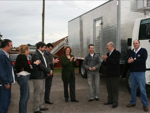 Executivo apresenta melhorias do centro ao Sincomércio