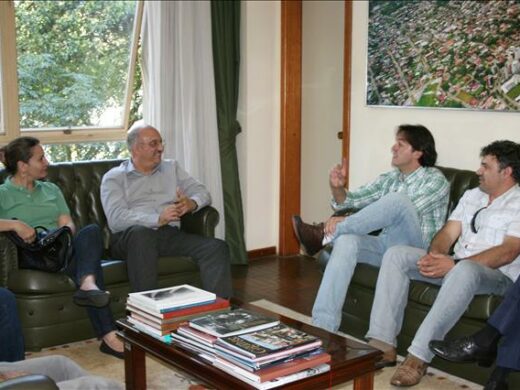 Dipp recebe futuro deputado socialista