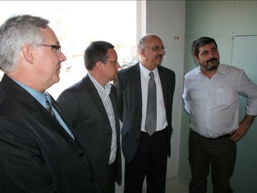 Dipp visita obras com Beto Grill e Albuquerque