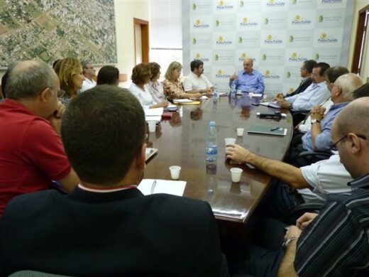 Prefeito reúne secretariado