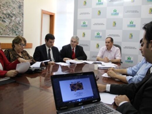 Programa Mãos que Ajudam oferece serviços comunitários à Prefeitura