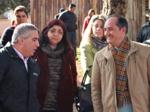 Prefeitura examina área para unidade de saúde no Professor Schisler