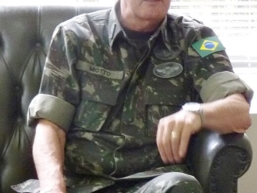 General Miotto visita a Prefeitura