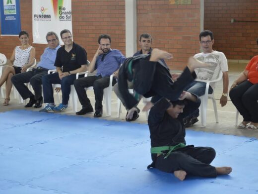 Prefeitura inicia projeto esportivo no Bairro José Alexandre Zachia