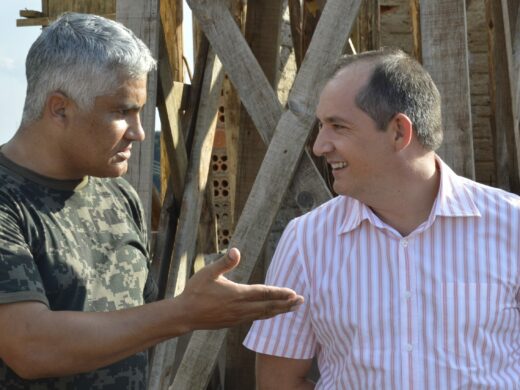 Prefeito garante apoio na construção de 250 moradias para soldados