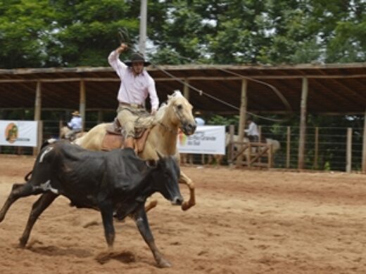 Eventos campeiros movimentam Parque de Rodeios neste mês