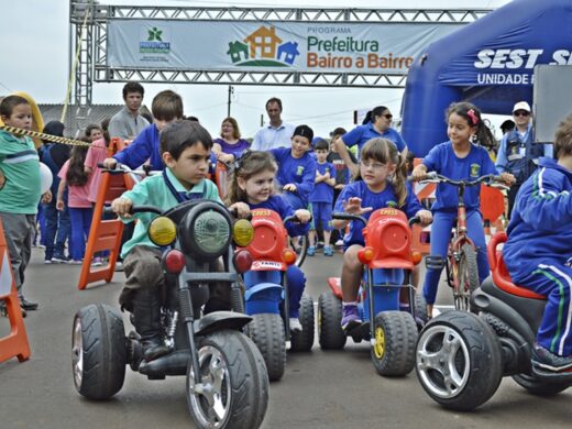 Comunidade do Maggi de Césaro comemora asfalto