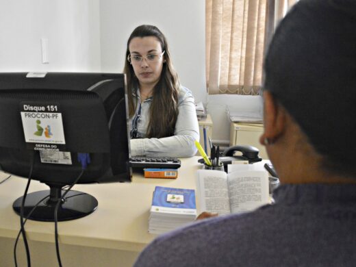 Prefeitura entrega novas instalações do PROCON