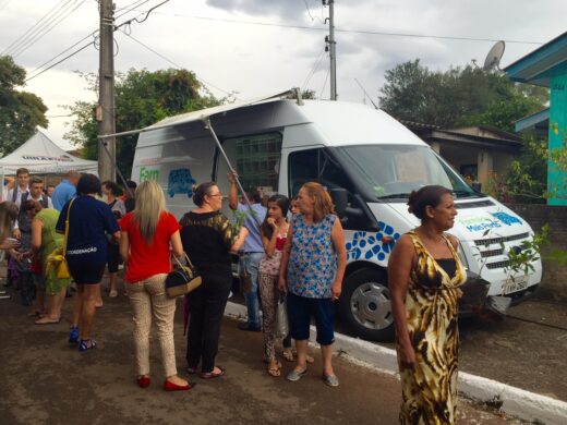 Bairro a Bairro atende comunidade na Planaltina