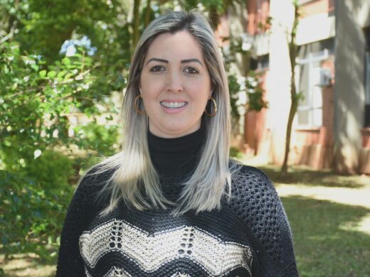 Janaína de Oliveira à frente dos Conselhos