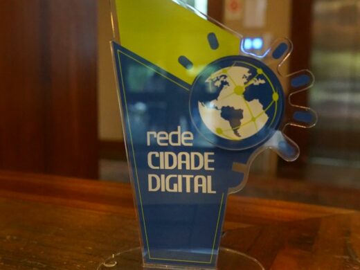 Prefeito Pedro é reconhecido no 4º Congresso Gaúcho de Cidades Digitais e Inteligentes