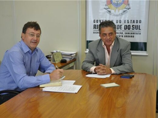 Secretaria de Habitação garante investimentos do Estado